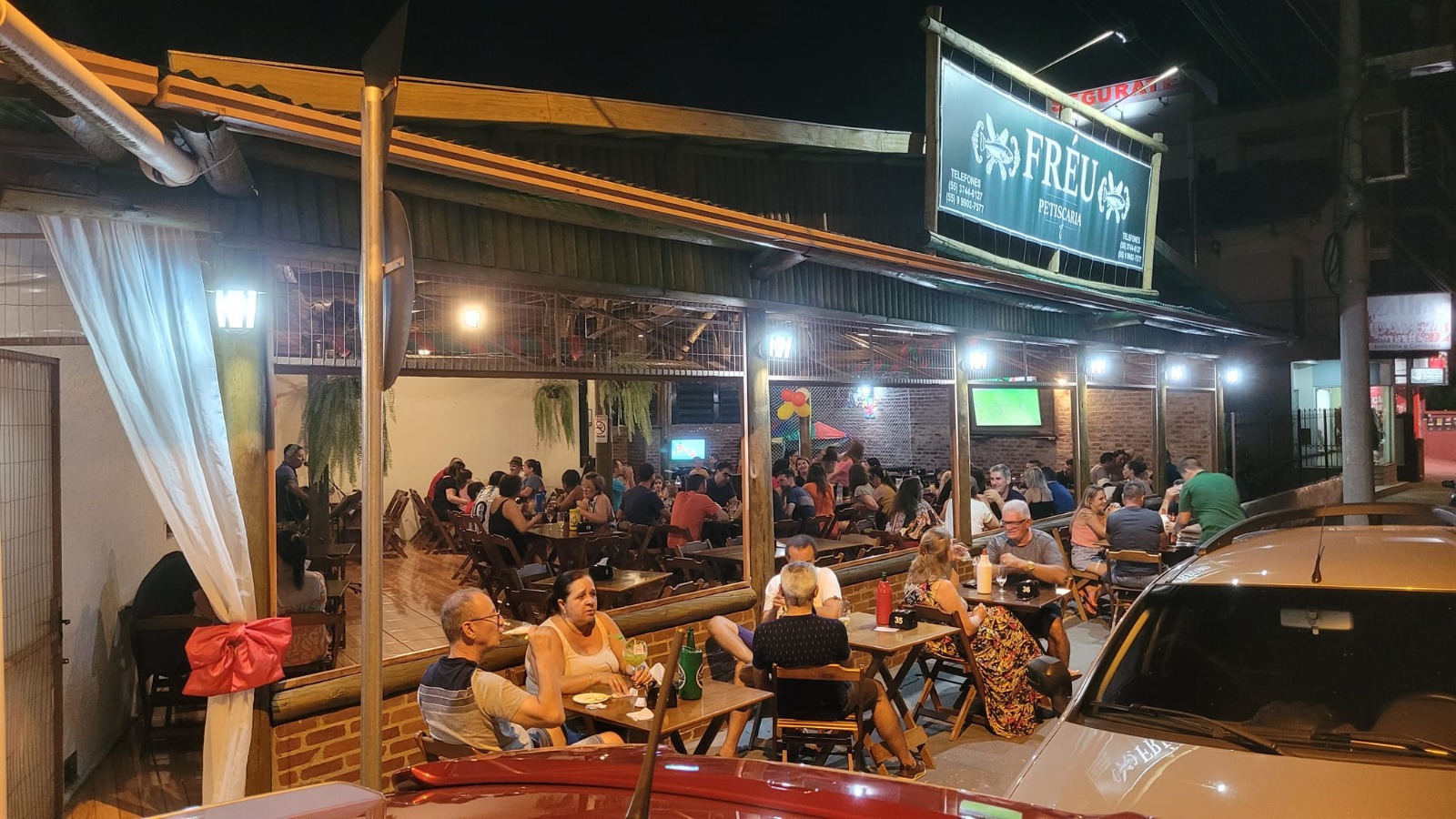Foto panorâmica da igreja